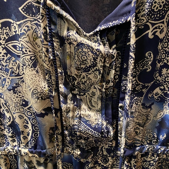 High low dress - Picture 2 of 4